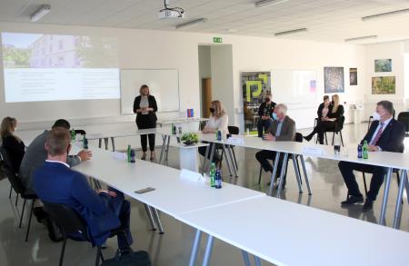 PODPIS POGODBE 05 FOTO LJUBO VUKELIČ